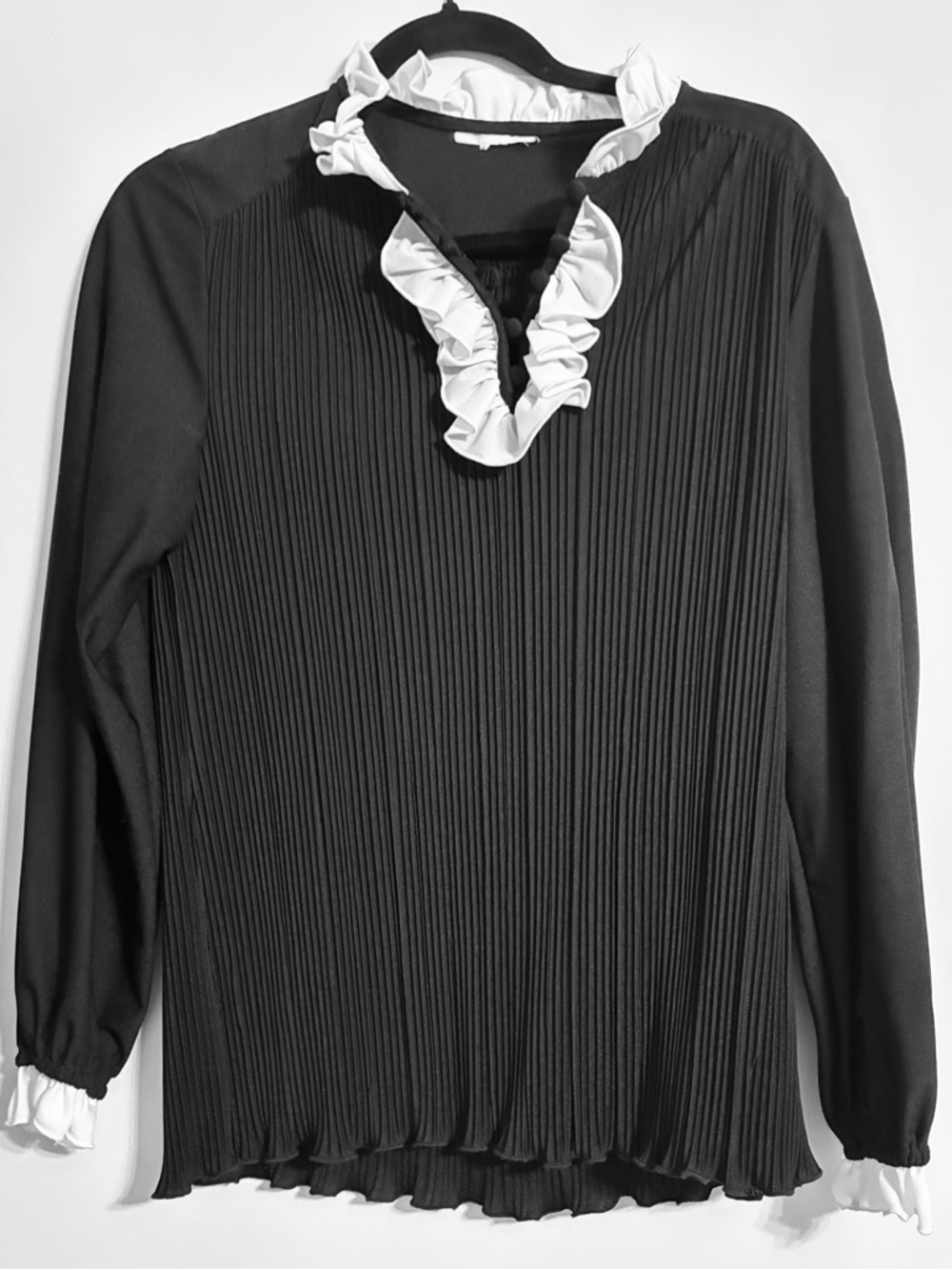 Vintage Womens Black & White Ribbed Ruffled Blouse Tuxedo Goth Shirt